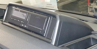 Aufbausatz VW Crafter2 DIN-Schacht 